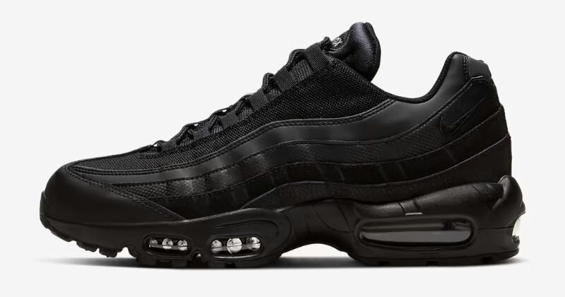 Nike air max 95 trainers in black 